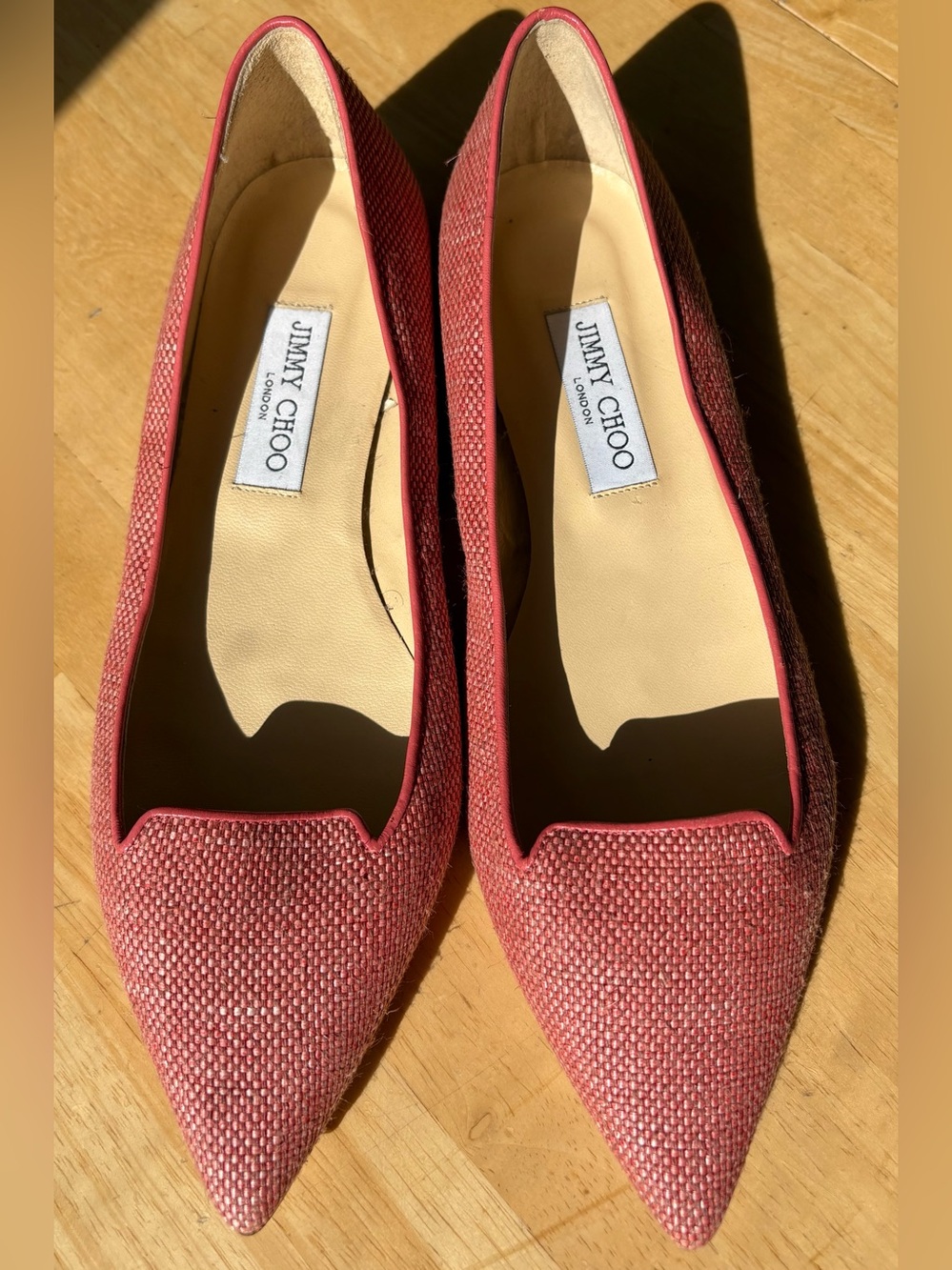 Jimmy Choo Attila Pink Woven Pointed-Toe Flats w Classic Notched Vamp - Size 40